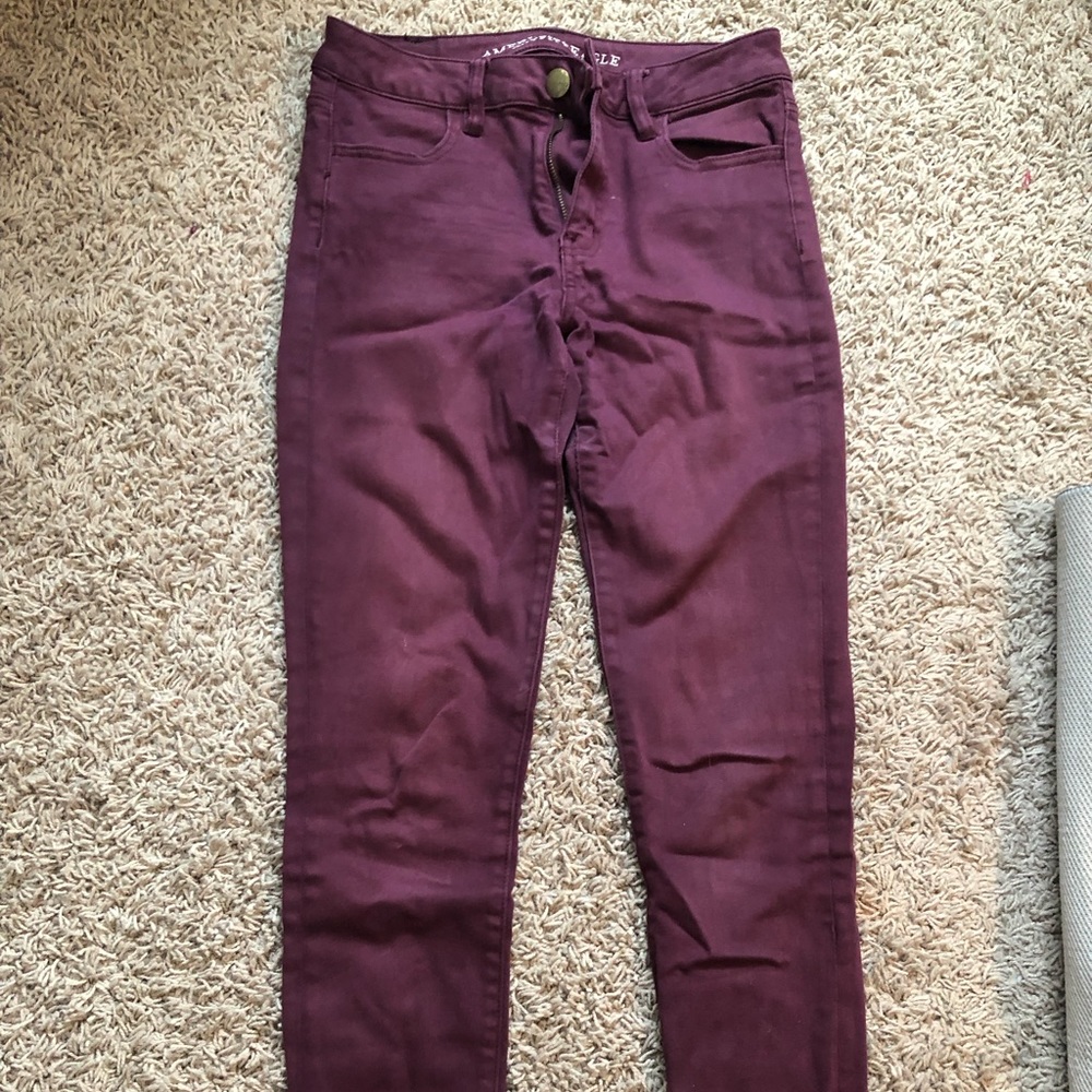 Maroon American Eagle Hi-Rise Jeggings